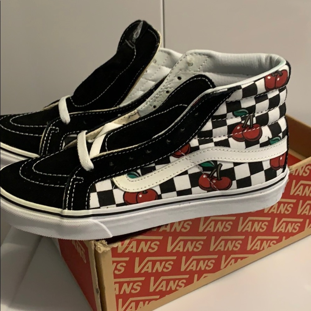 Vans Cherry Checker